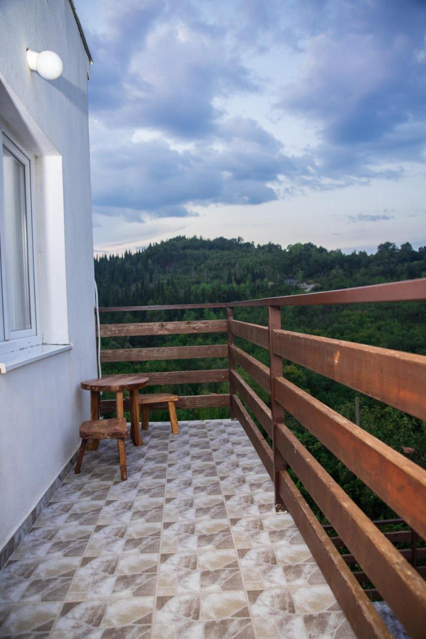 B&B Domacinstvo Raicevic Вирпазар Экстерьер фото