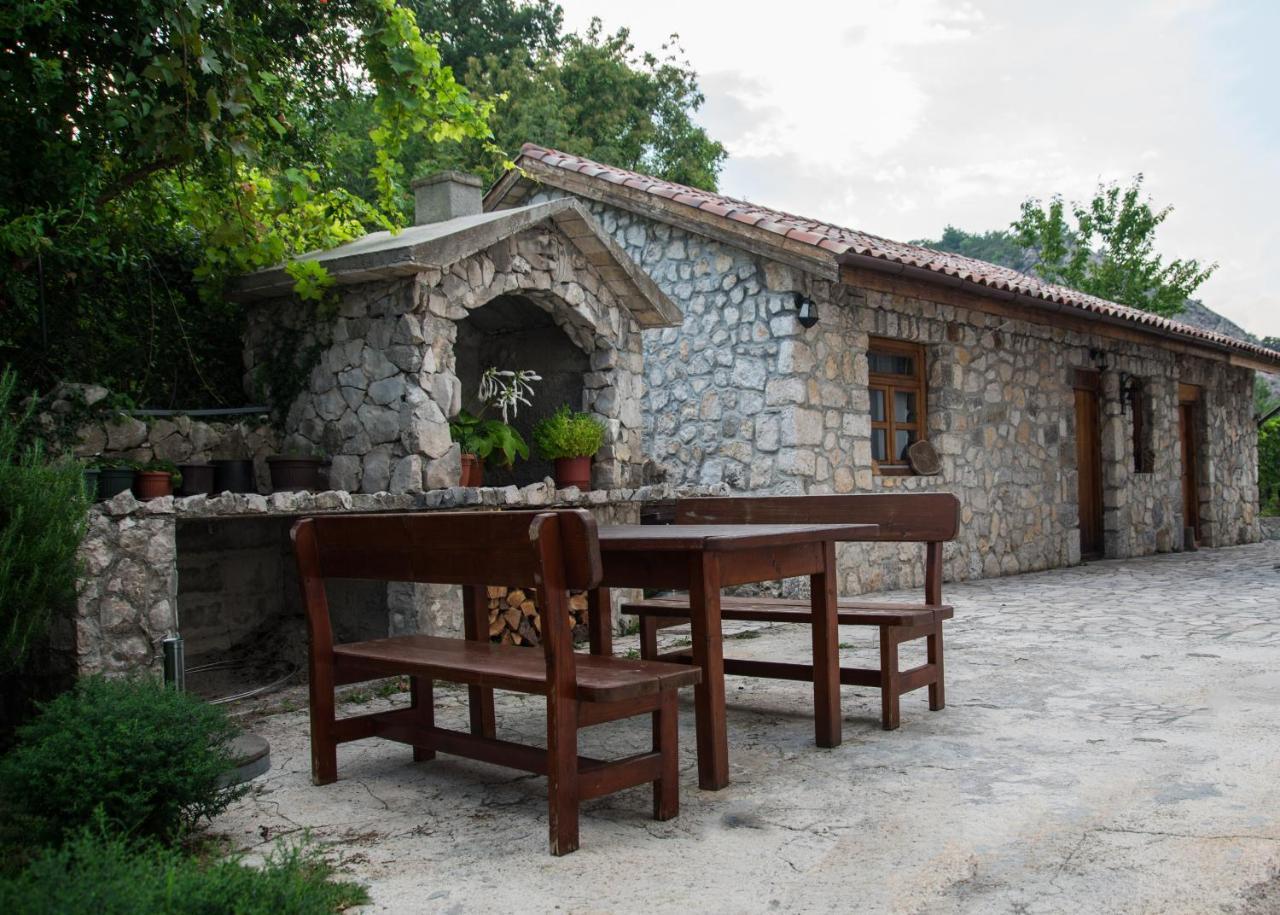 B&B Domacinstvo Raicevic Вирпазар Экстерьер фото